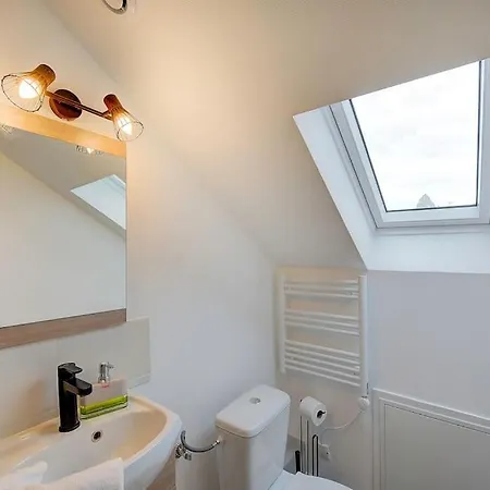 Daire Sakura - Face Gare