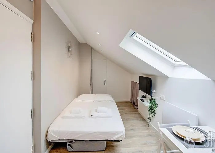 Sakura - Face Gare *