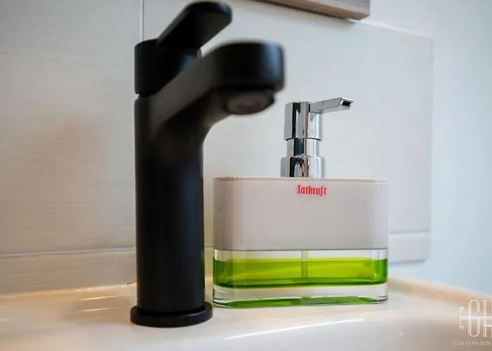 Sakura - Face Gare Апартаменты Тур